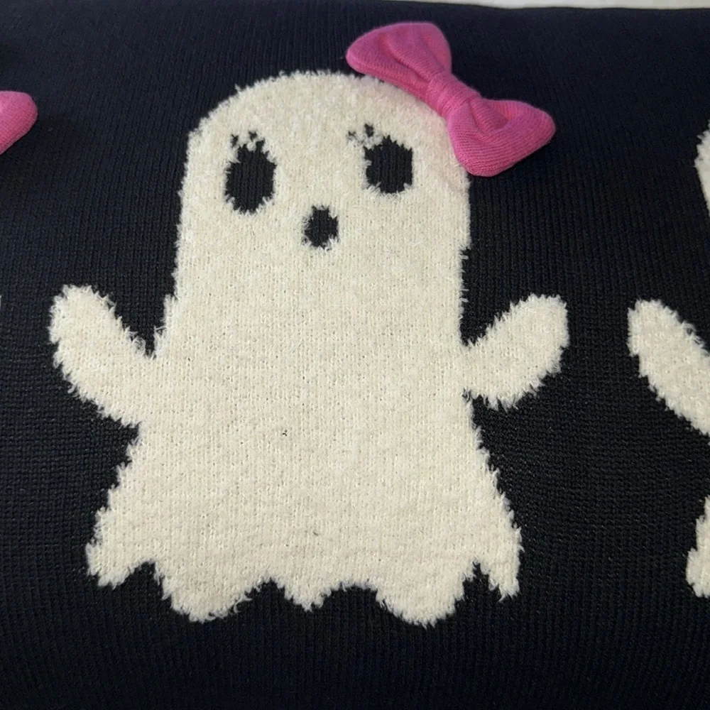 🎀👻NWT Goblin & Ghoul Decorative Pink bow Ghost Pillow🎀👻